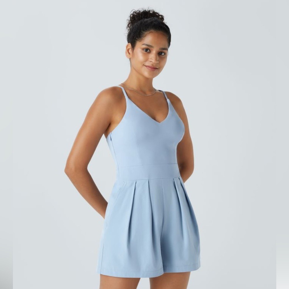 Halara Breezeful Backless Side‎ Zipper Pocket Quick Dry Resort Slip Romper